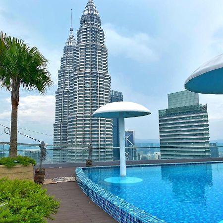 Sky Suites At Klcc By Like Home Kuala Lumpur Bagian luar foto