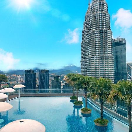 Sky Suites At Klcc By Like Home Kuala Lumpur Bagian luar foto