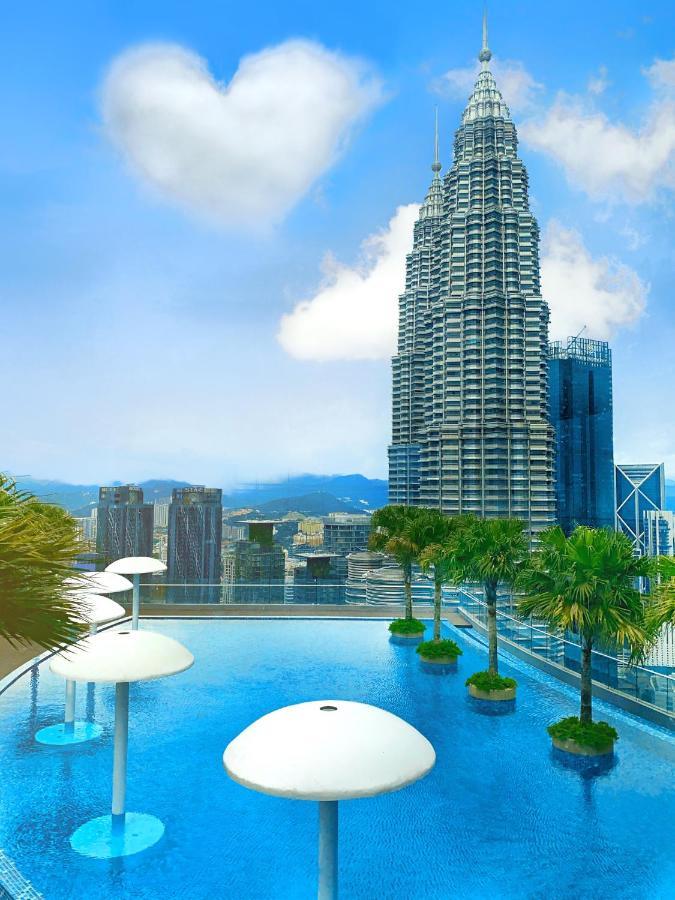 Sky Suites At Klcc By Like Home Kuala Lumpur Bagian luar foto