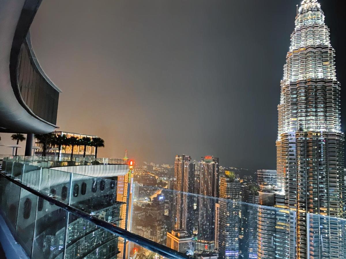 Sky Suites At Klcc By Like Home Kuala Lumpur Bagian luar foto